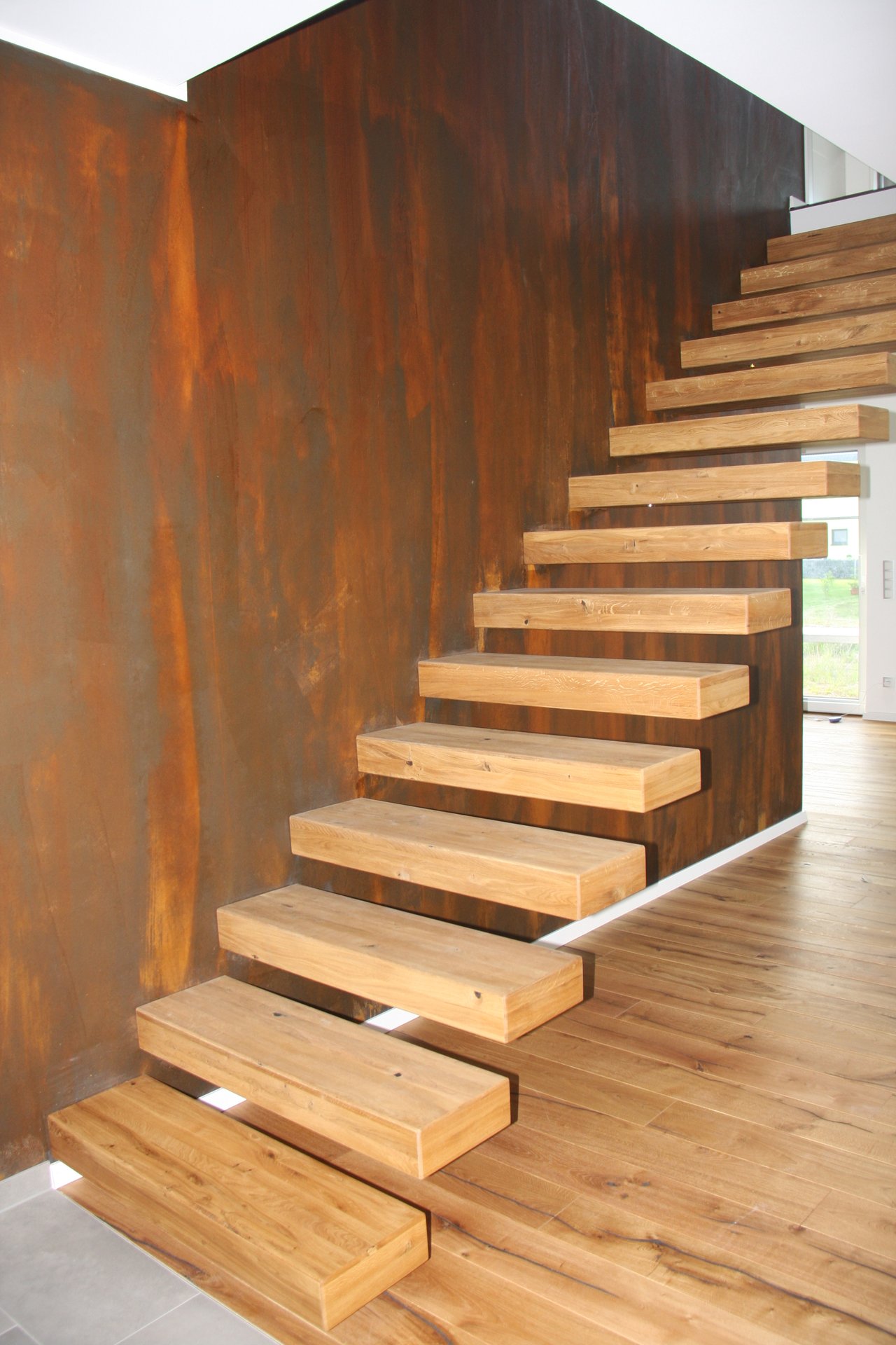 Freitragende Kragarmtreppe von AN Treppenbau (Referenz 17)
