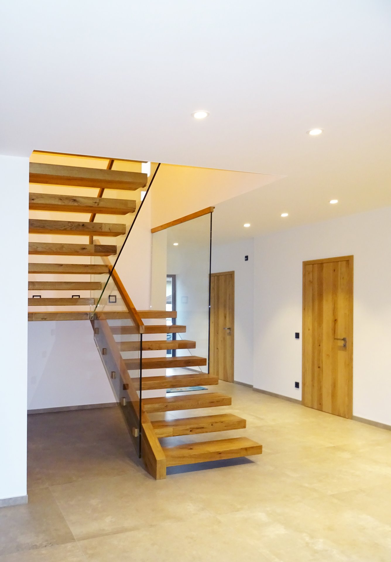 Freitragende Kragarmtreppe von AN Treppenbau (Referenz 45)