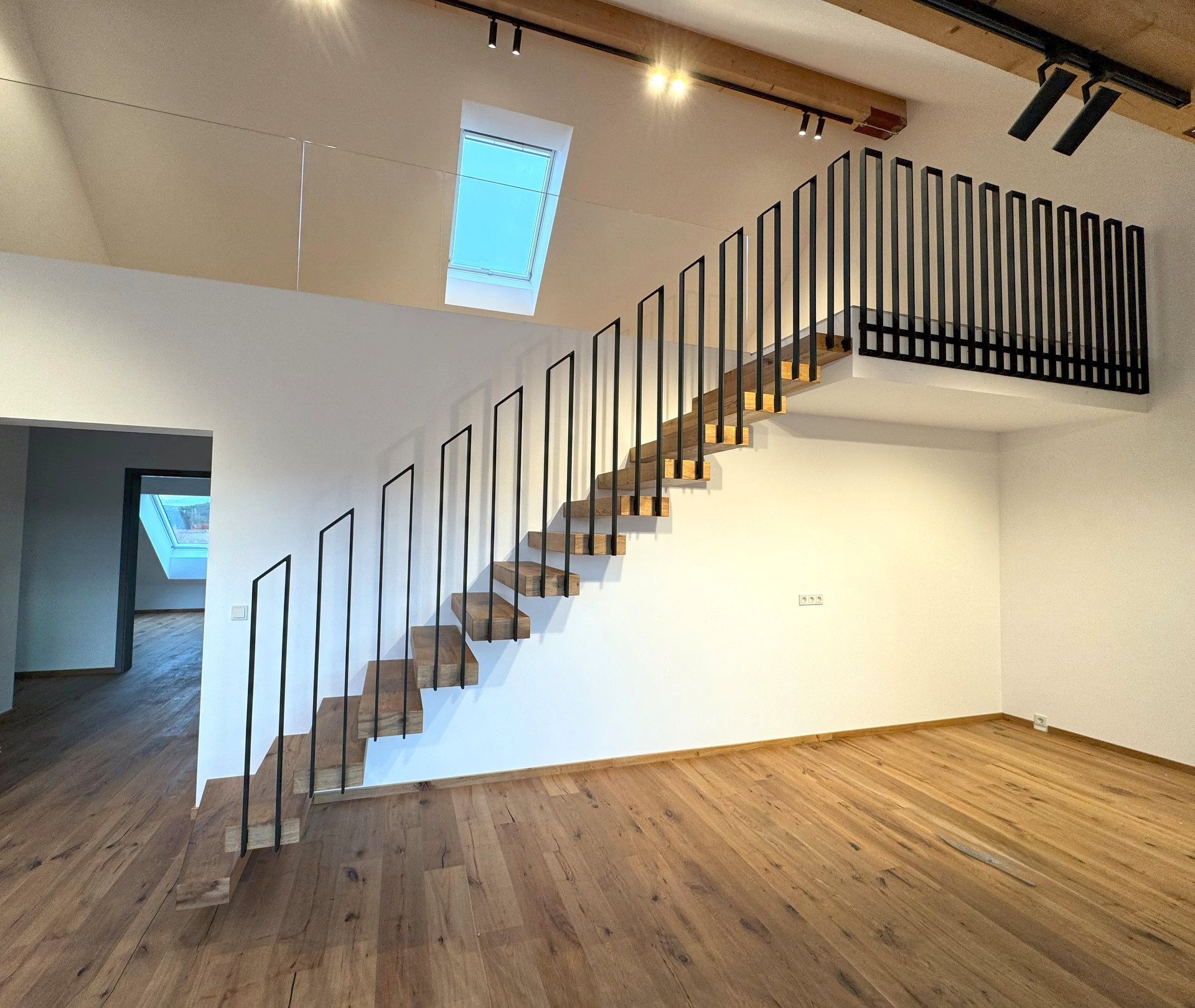 Freitragende Kragarmtreppe von AN Treppenbau (Referenz 73)