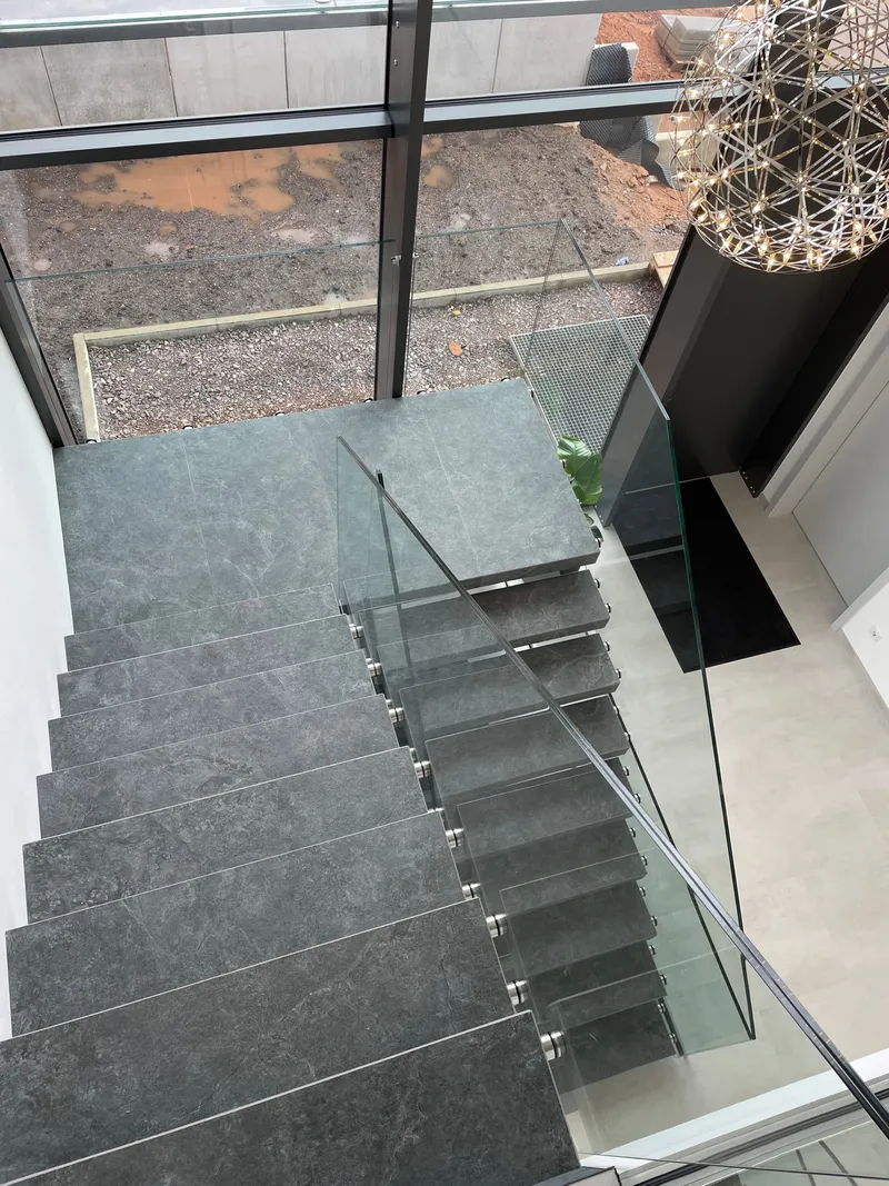 Kragarmtreppe Ensdorf, Detail